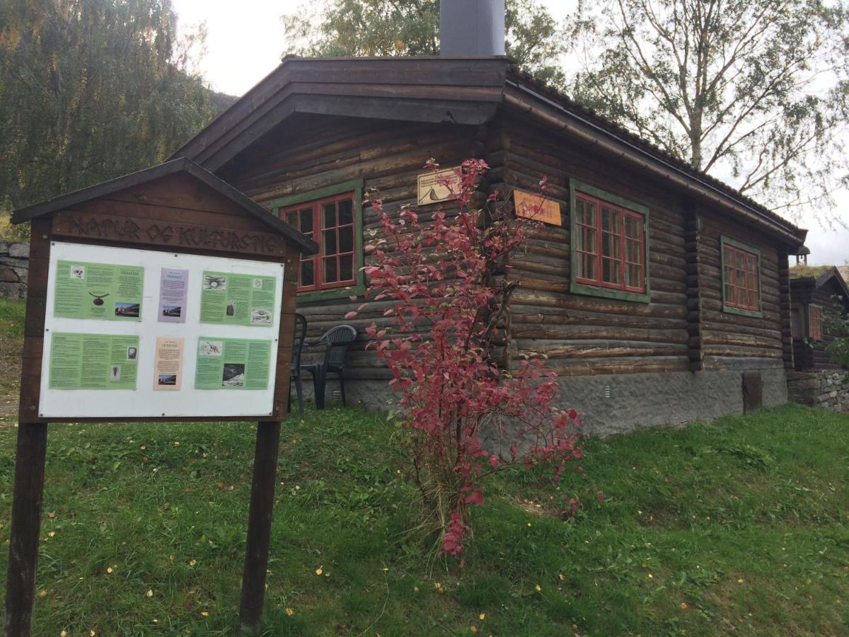 Fossheim Steinsenter- Solhell Cabin Villa Lom Exterior photo